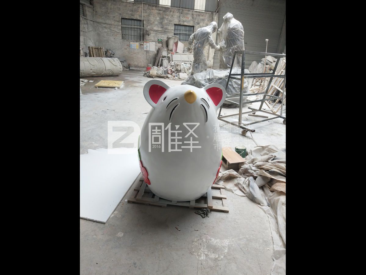 香港商場(chǎng)鼠年可愛(ài)老鼠雕塑(圖9)