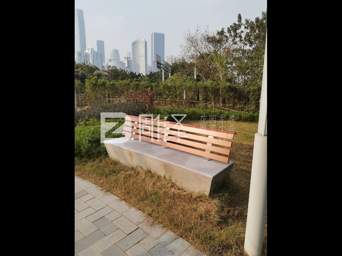 廣報中心戶(hù)外實(shí)木石凳背靠(圖2)